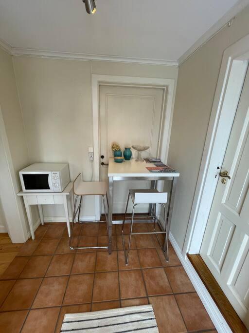 Apartament With Access To Garden, Central, Quiet And With Free Parking Fredrikstad Esterno foto