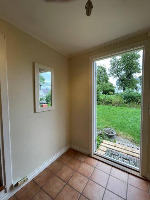 Apartament With Access To Garden, Central, Quiet And With Free Parking Fredrikstad Esterno foto